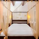 Maison Savoia B&b Apartment