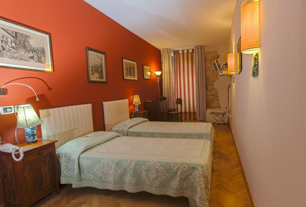 Affittacamere Maison Savoia Cagliari